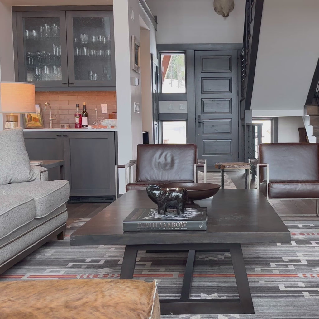 black elephant candle